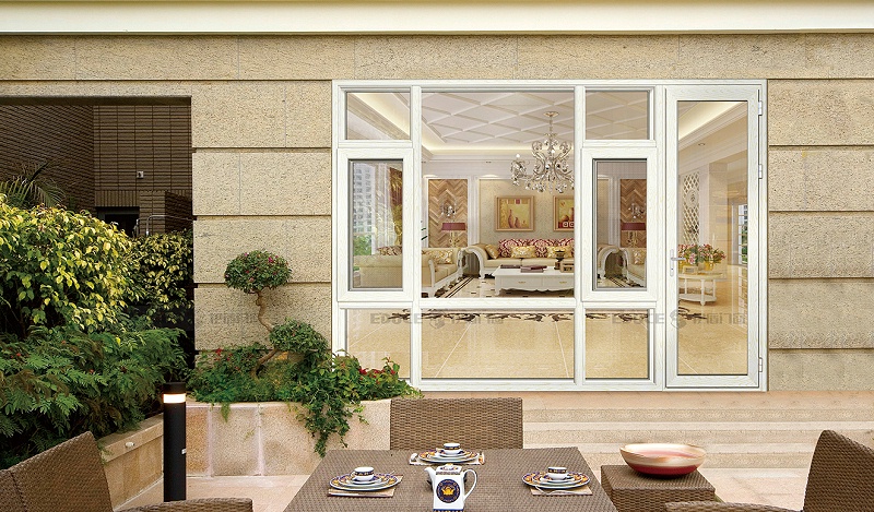 伊盾高效隔音門窗，達(dá)成你賺千萬的創(chuàng)業(yè)夢想！柏林時光平開窗-110mm 白橡木